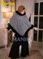 Black & White Diamond Check Poncho Shal (2)
